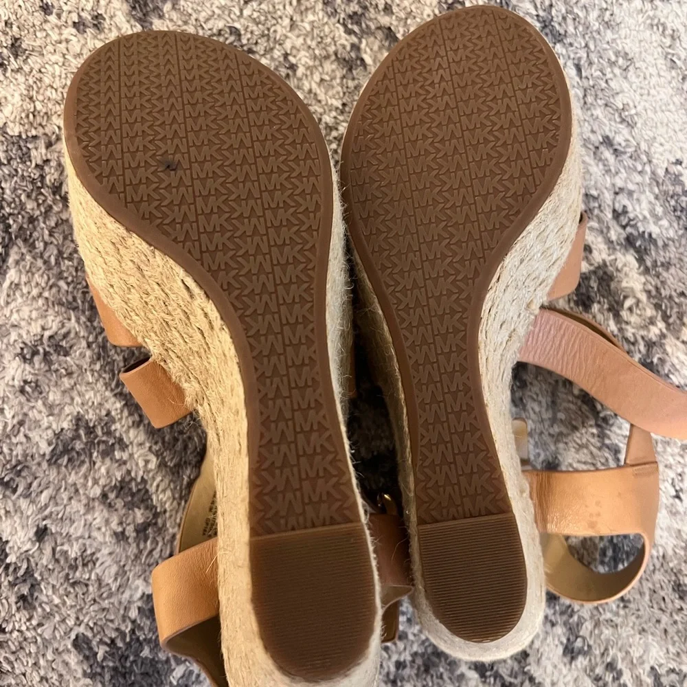 Michael Kors Kady wedge - Picture 6 of 8